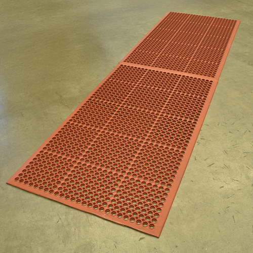 VIP Topdek Senior Red Mat 36x118.5 Inches over concrete