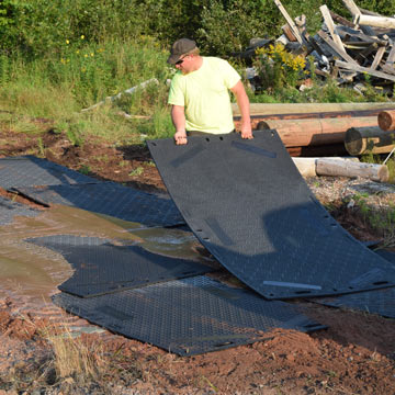 How to Install 4x8 Ground Protection Mats for Driving on Mud 