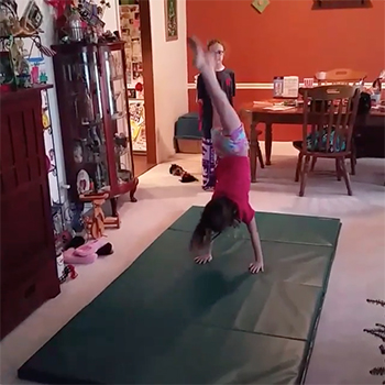 What Products Will Make A Good Handstand Mat?