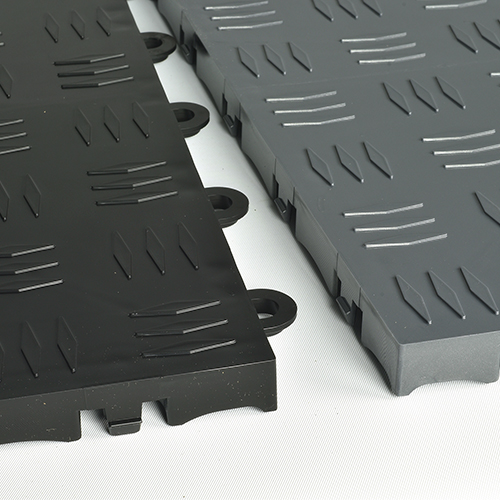 PVC polypropylene material flooring tiles