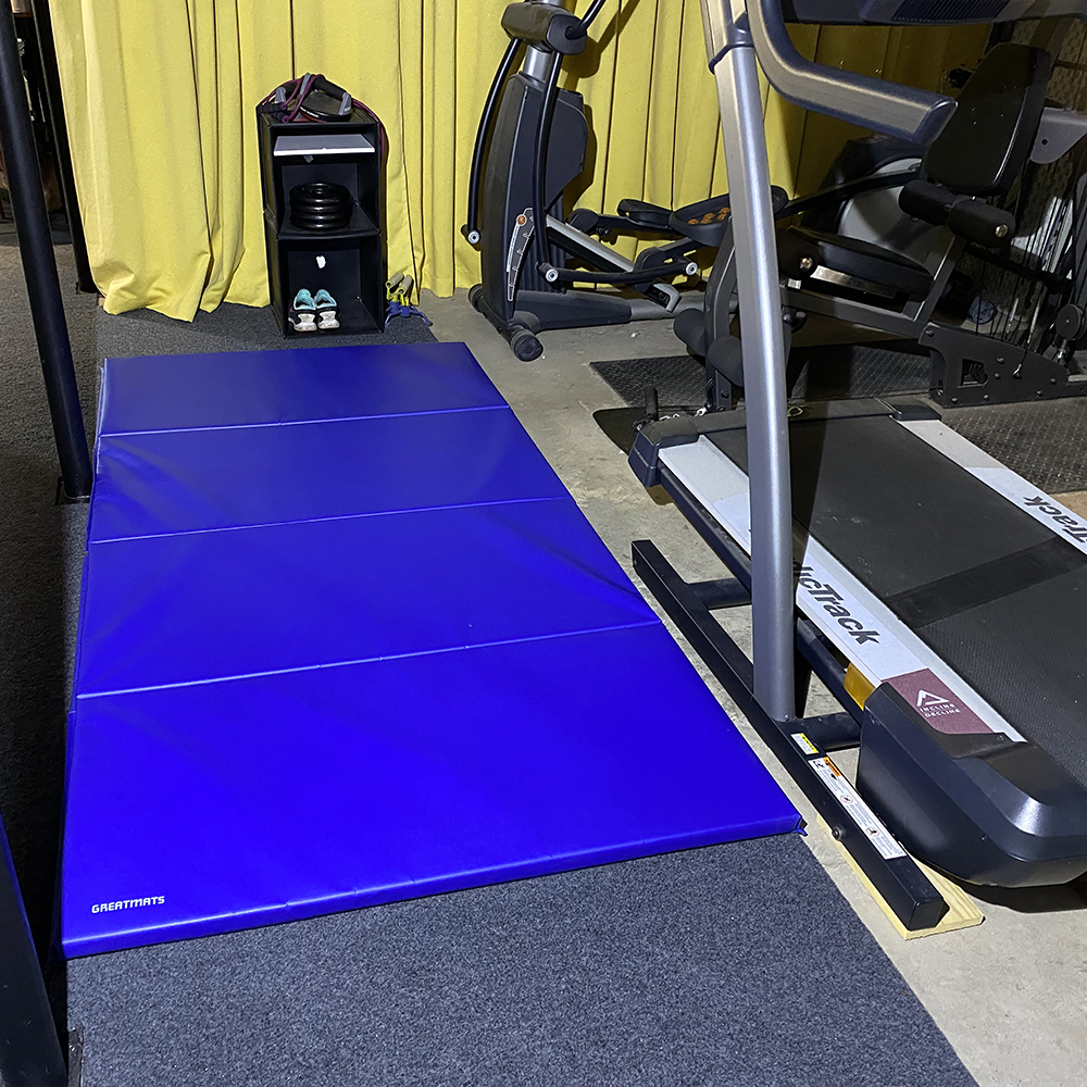 What is the Best Gym Mat for Outdoor Exercise? – Sprung Gym Flooring