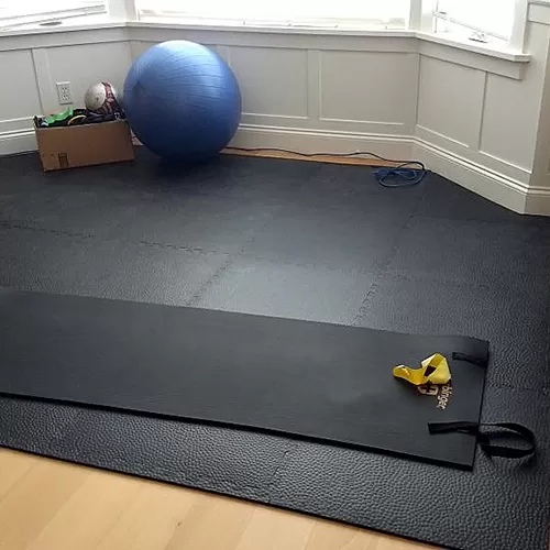 Interlocking Rubber Gym Flooring Over Concrete