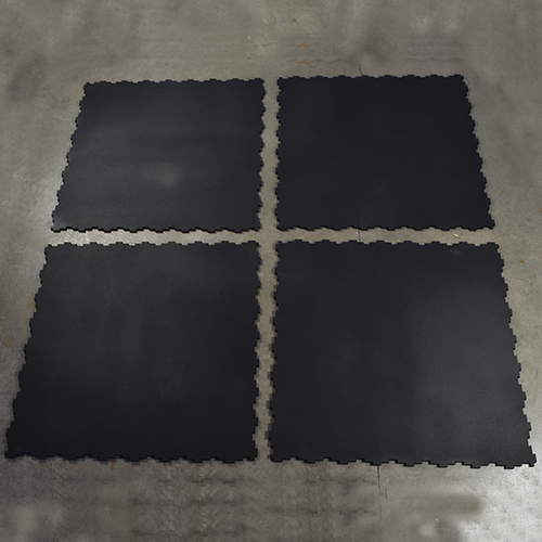 https://www.greatmats.com/images/interlocking-rubber-flooring-tiles/gmats-interlock-rubber-12-mats-4.jpg