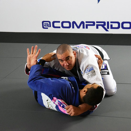 https://www.greatmats.com/images/judo-mats/rodrigo-comprido-mma-mats-smooth-foam-gray-black.jpg