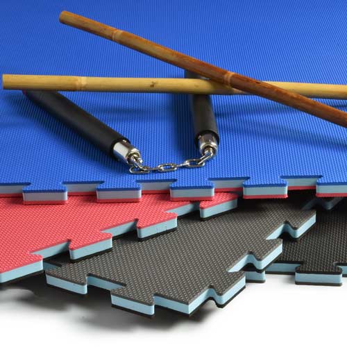 Puzzle mats for martial arts floors