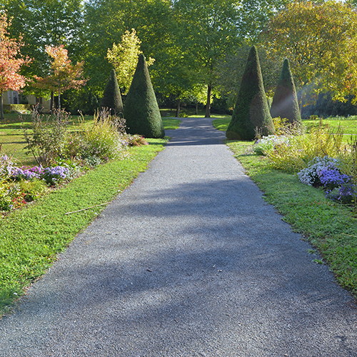 geogrid tiles for gravel walkway