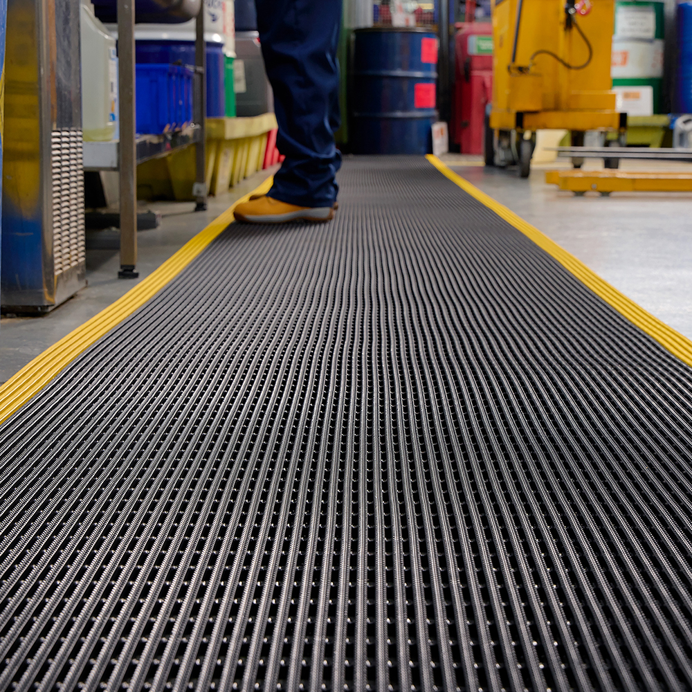 Greatmats Vynagrip Heavy Duty Industrial Mat | Black | Slip Resistant, Anti Fatigue PVC | 4x33 ft Roll | 210 lbs | Pattern: Open Grid | Oil Resistant