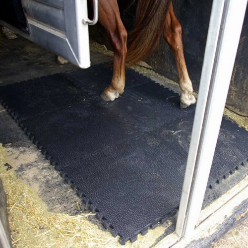 portable horse and cow mats