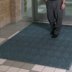 Andersen 280 Waterhog Eco Elite Polypropylene Entrance Indoor/Outdoor Floor Mat, SBR Rubber Backing, 27 inch Length x 18 inch