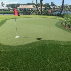 Putting tee with cup and flag Chipper's Choice Artificial Turf Roll 1 Inch x15 Ft. Wide Per SF