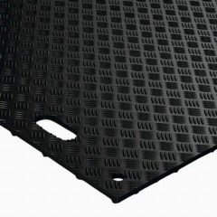 MambaMat Ground Protection Mat Black 1/2 Inch x 2x8 Ft. close up of 4 bar low profile surface